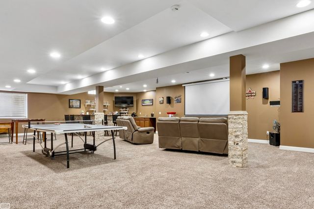 26578 Harvest Dr Drive, Chesterfield, MI 48051