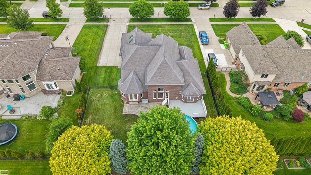 26578 Harvest Dr Drive, Chesterfield, MI 48051