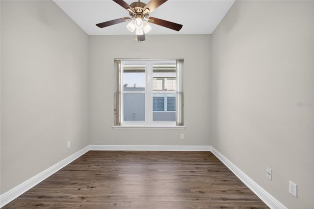 216 LAMONTE POINT COURT, Debary, FL 32713