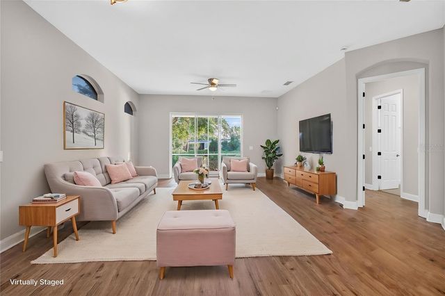 216 LAMONTE POINT COURT, Debary, FL 32713