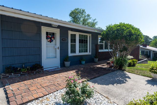 1928 Marigold Lane, Hudson, NC 28638