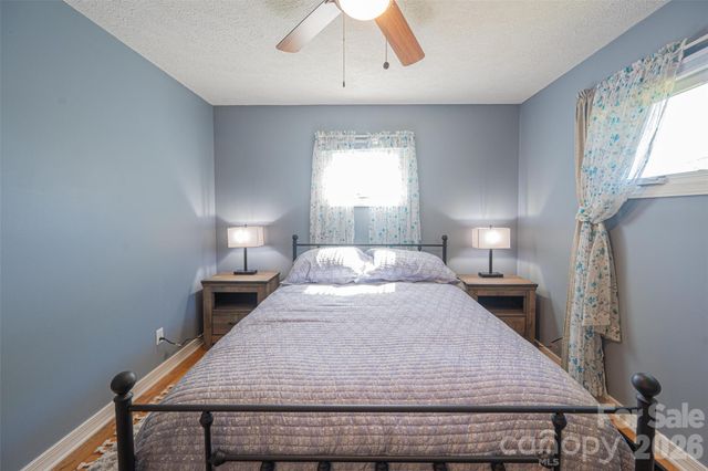 1928 Marigold Lane, Hudson, NC 28638