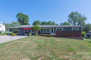 1928 Marigold Lane, Hudson, NC 28638