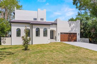 1802 E PARK CIRCLE, Tampa, FL 33610