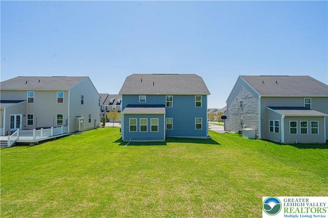 2584 Raya Way, Bethlehem Twp, PA 18045