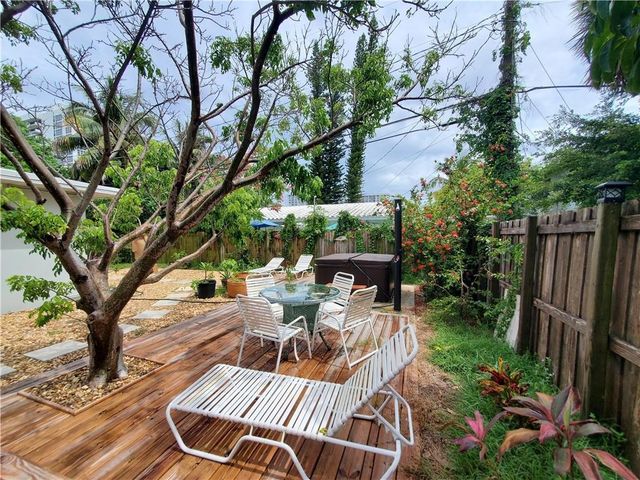 3204 NE 6th Street, Pompano Beach, FL 33062