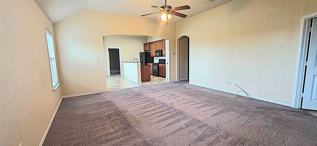 101 Hummingbird Drive, Weatherford, TX 76088