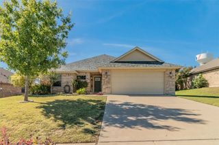 1930 Starwood Drive, Weatherford, TX 76086
