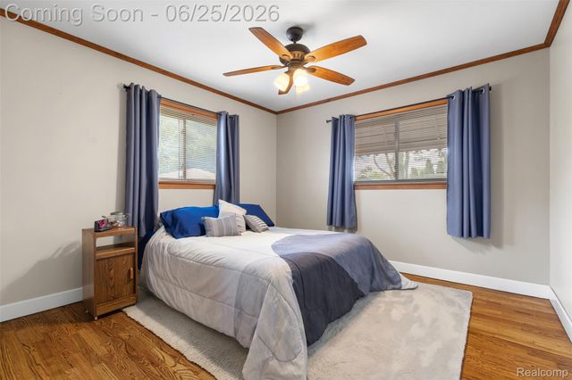 33135 Alvin Street, Garden City, MI 48135