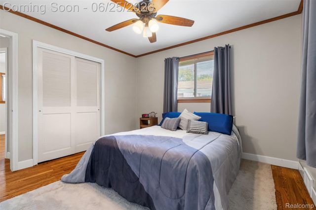 33135 Alvin Street, Garden City, MI 48135
