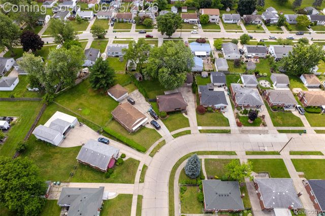 33135 Alvin Street, Garden City, MI 48135