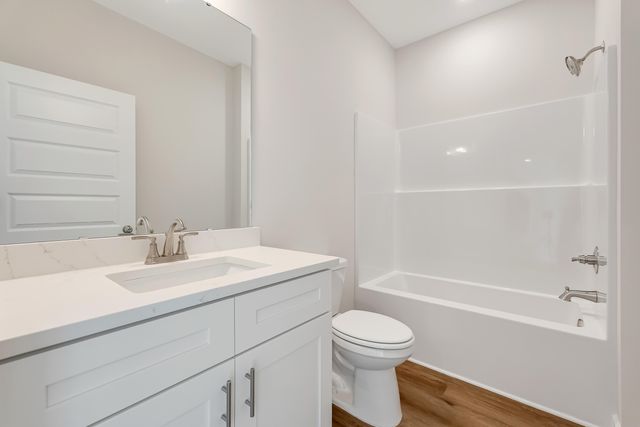 37 Shebbi Lane, Freeport, FL 32439