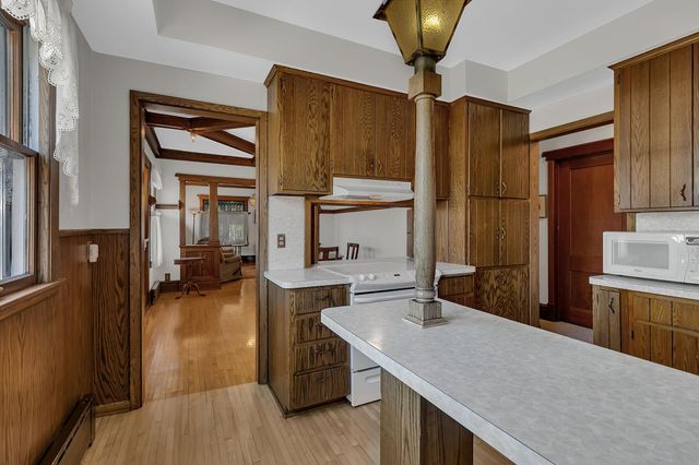 703 13th Avenue S, Saint Cloud, MN 56301