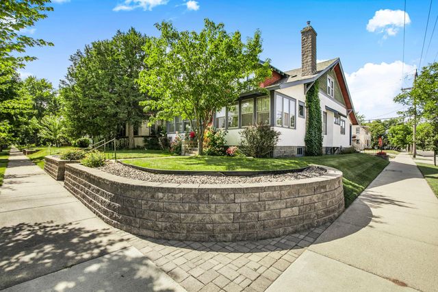 703 13th Avenue S, Saint Cloud, MN 56301