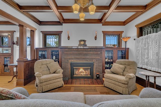 703 13th Avenue S, Saint Cloud, MN 56301