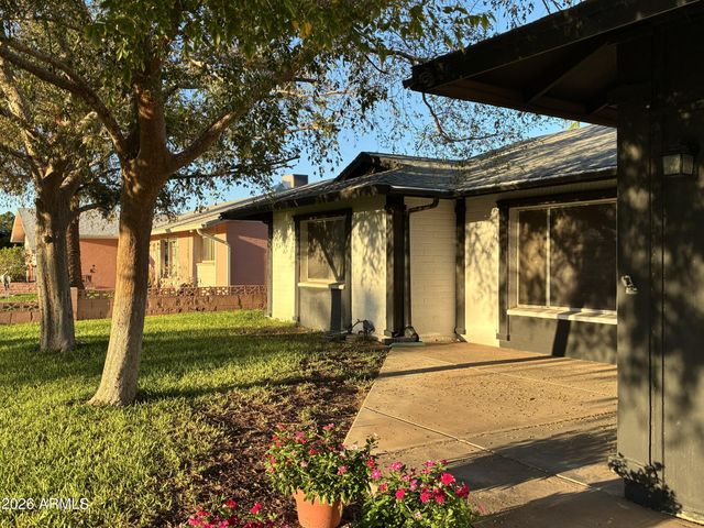 14231 N 51ST Drive, Glendale, AZ 85306
