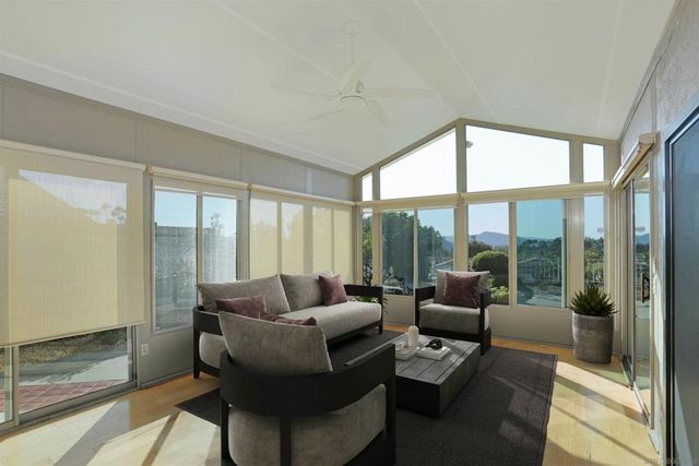 18228 Via Guadalmina, San Diego, CA 92128