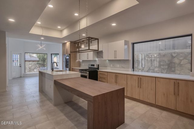 6509 MAJESTIC RIDGE Drive, El Paso, TX 79912