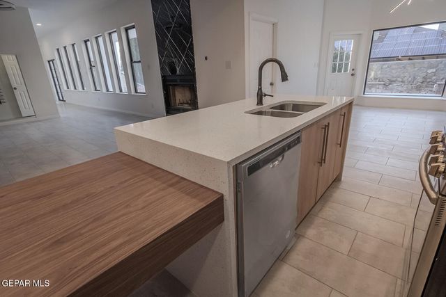 6509 MAJESTIC RIDGE Drive, El Paso, TX 79912