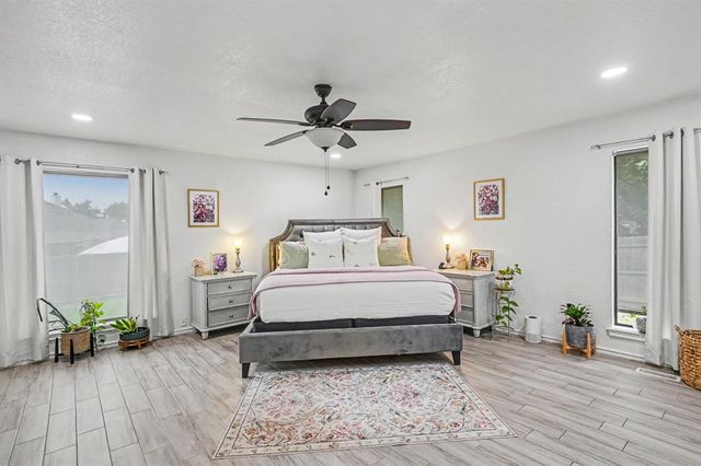 2304 SW 122nd Street, Oklahoma City, OK 73170