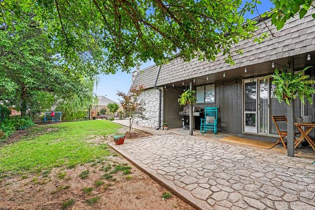 2304 SW 122nd Street, Oklahoma City, OK 73170