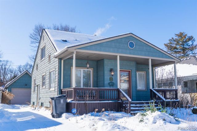 825 Frank Street, Flint, MI 48504