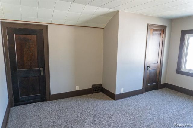 825 Frank Street, Flint, MI 48504