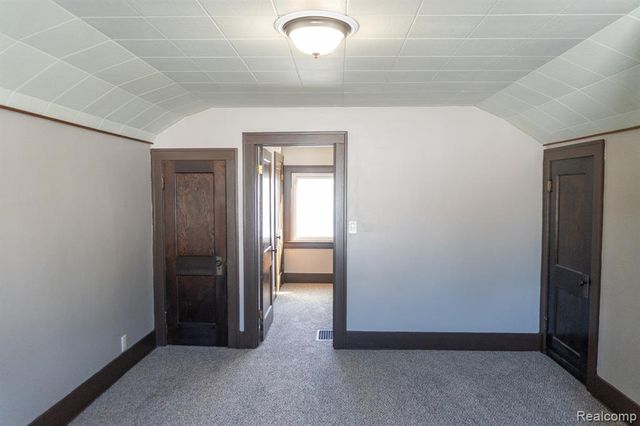 825 Frank Street, Flint, MI 48504