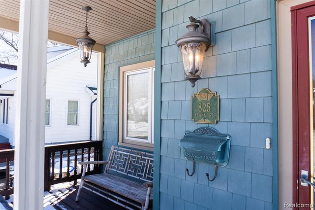 825 Frank Street, Flint, MI 48504