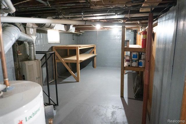 825 Frank Street, Flint, MI 48504