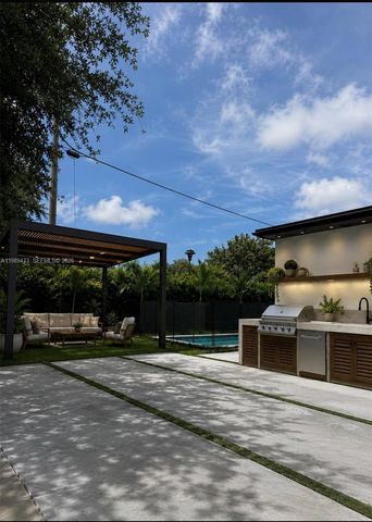 500 NW 43rd Street, Miami, FL 33127