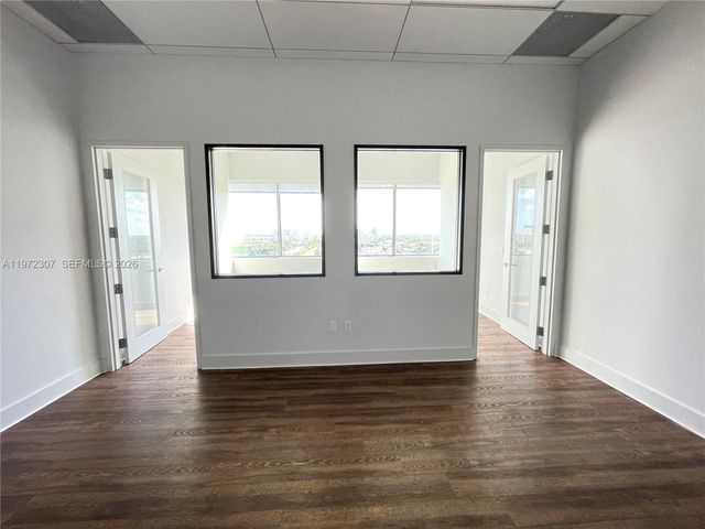 19790 W Dixie Hwy 1004 Hwy, Miami, FL 33180