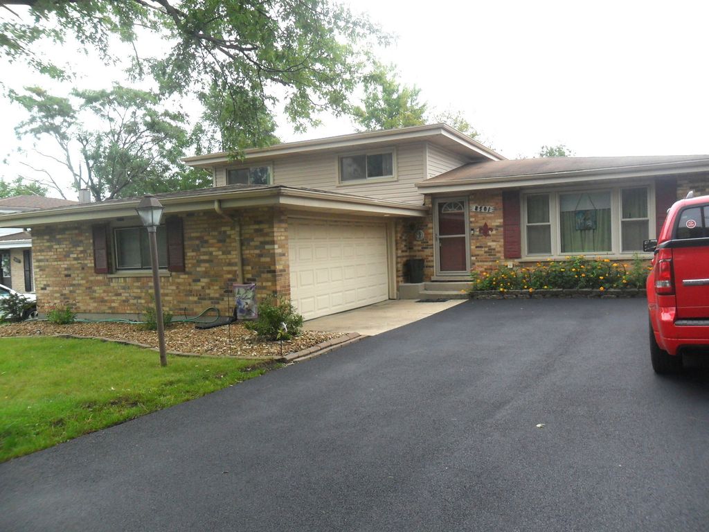 8501 S Kean Avenue, Hickory Hills, IL 60457 — photo 2
