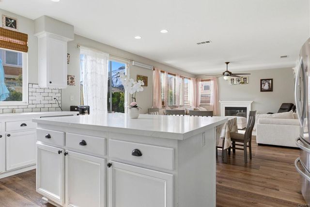 36892 Maxmillian Avenue, Murrieta, CA 92563