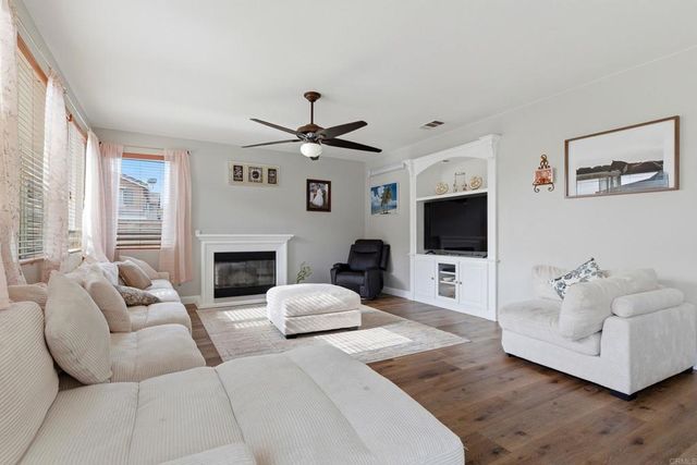 36892 Maxmillian Avenue, Murrieta, CA 92563