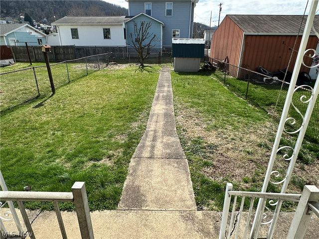 314 Adolphus Street, Chester, WV 26034