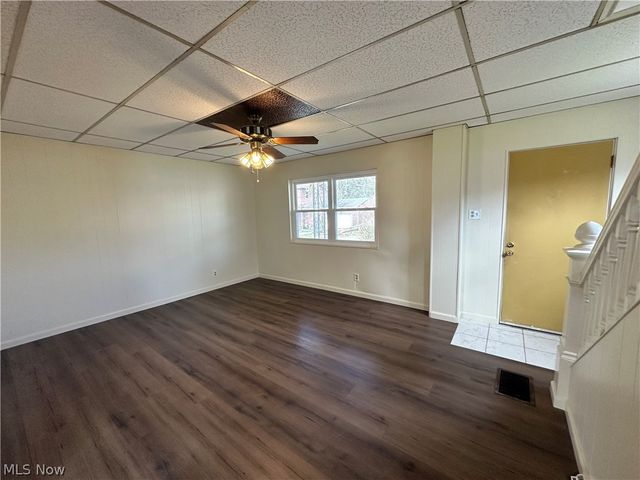 314 Adolphus Street, Chester, WV 26034