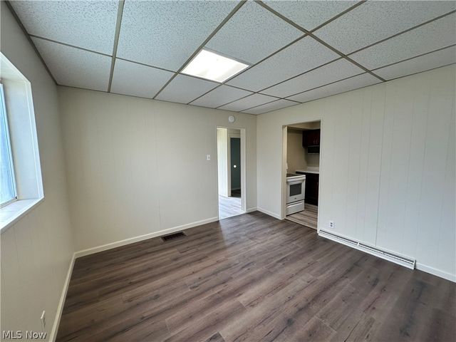 314 Adolphus Street, Chester, WV 26034