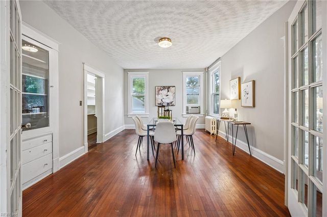 221 E 40th ST, Norfolk, VA 23504