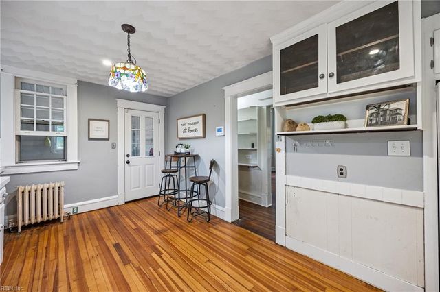 221 E 40th ST, Norfolk, VA 23504