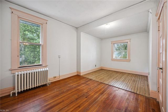 221 E 40th ST, Norfolk, VA 23504