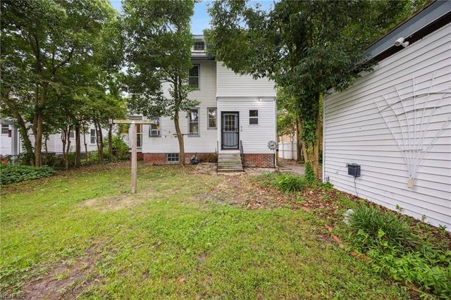 221 E 40th ST, Norfolk, VA 23504