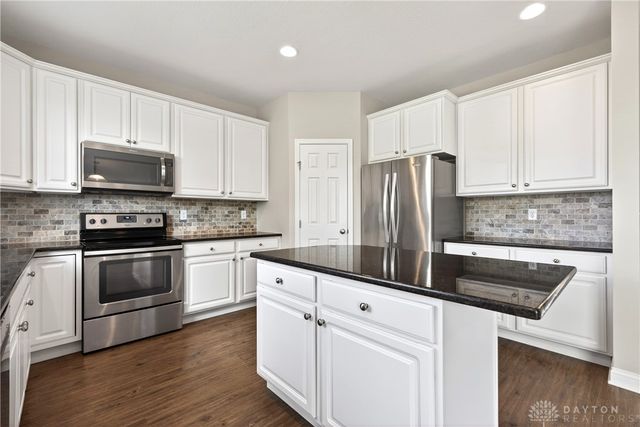 172 Willow Grove Drive, Springboro, OH 45066