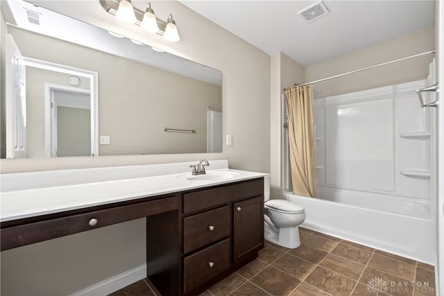 172 Willow Grove Drive, Springboro, OH 45066