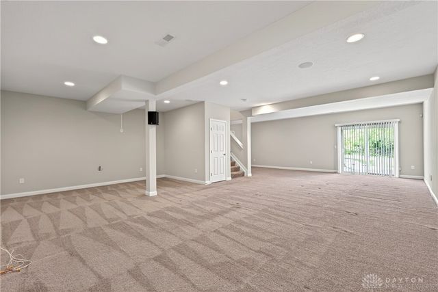 172 Willow Grove Drive, Springboro, OH 45066