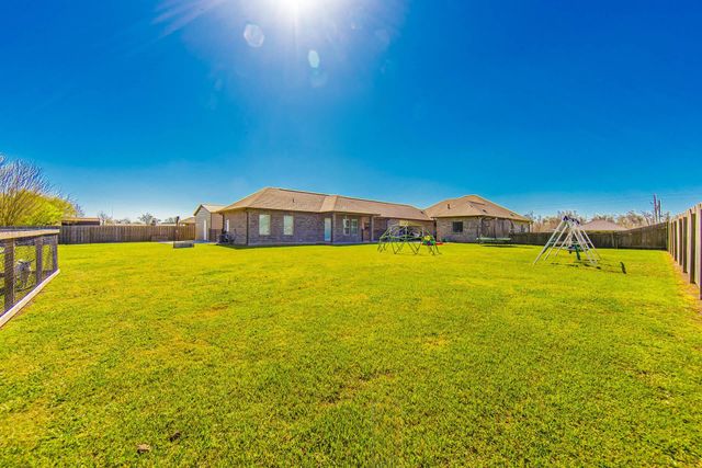 254 Baja Trail, Thibodaux, LA 70301