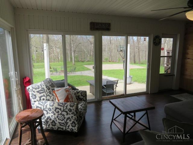 6942 Mountain View Drive, Paint Twp, OH 45133