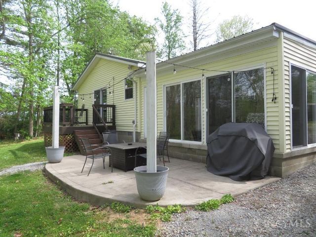 6942 Mountain View Drive, Paint Twp, OH 45133