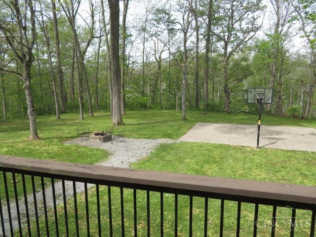 6942 Mountain View Drive, Paint Twp, OH 45133