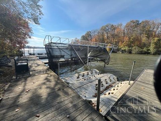 6942 Mountain View Drive, Paint Twp, OH 45133